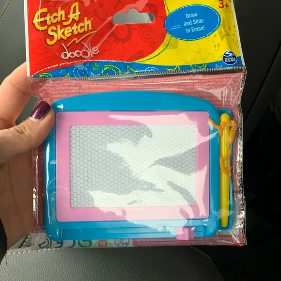 etch a sketch doodle mini